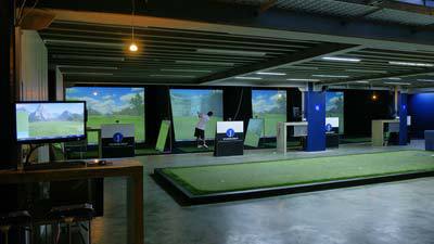 In LiveSmart golf, the facility features 8 bays of the most advanced golf simulation system equipped with course simulators such as Pebble Beach and Turnberry, ball flight analysis and video capture.